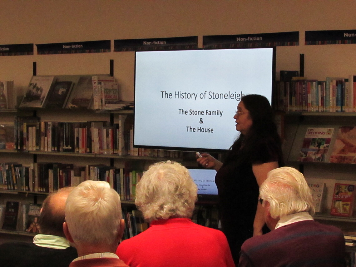 Diana giving Stoneleigh History Talk